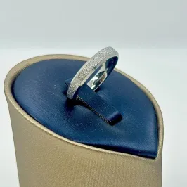 ALIANÇA QUADRADA BRILHANTES 4MM AÇO 316L AS1900