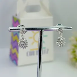 BRINCO GOTA CRAVEJADA PENDURADA BP2183