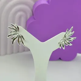 BRINCO MEIO FLOR PENDURADA BP2320