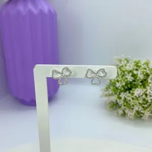 BRINCO FLOR PÉTALAS CORAÇÃO CRAVEJADO BP2506