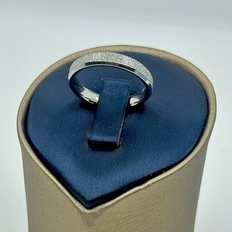 ALIANÇA QUADRADA BRILHANTES 4MM AÇO 316L AS1900