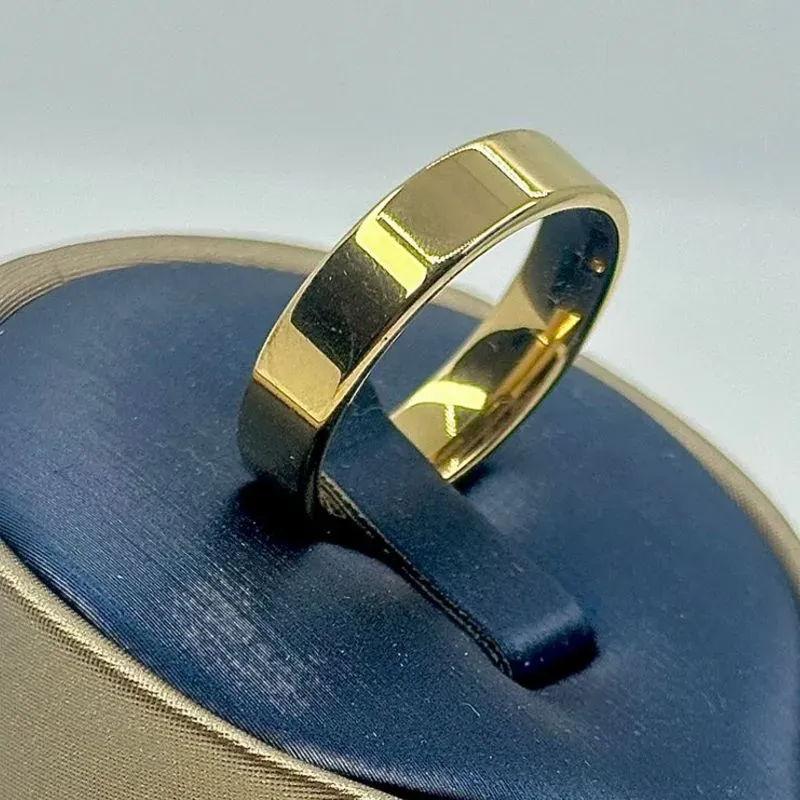 ALIANÇA QUADRADA LISA 6MM AÇO 316L AOS1904