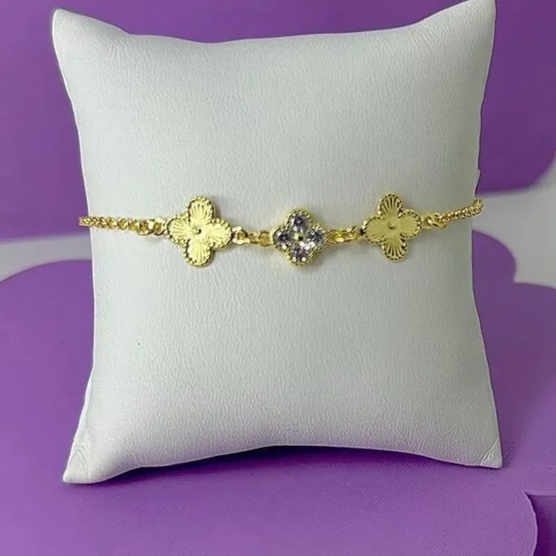 PULSEIRA TRIO TREVO CRAVEJADO PO1412