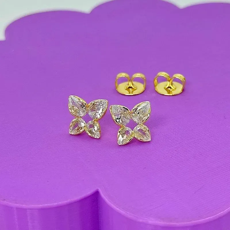 BRINCO BORBOLETA PEDRAS ZIRCÔNIAS BO2162