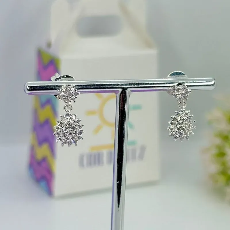 BRINCO GOTA CRAVEJADA PENDURADA BP2183