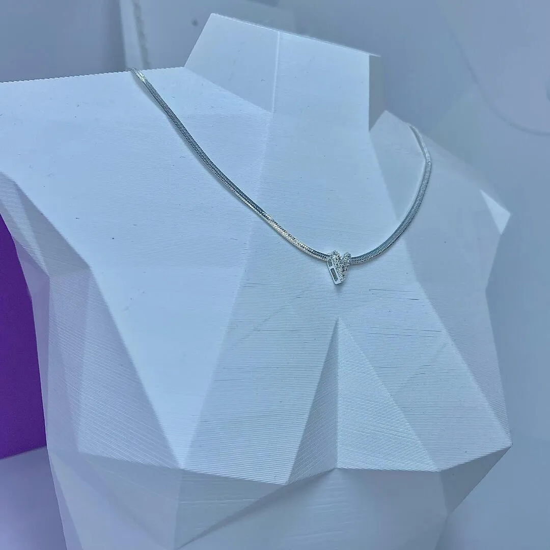 CHOKER FITA COM CORAÇÃO CRAVEJADO CP1384