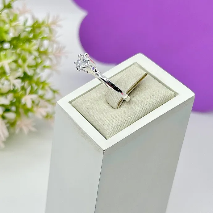 ANEL SOLITÁRIO 6 GARRAS AP1752