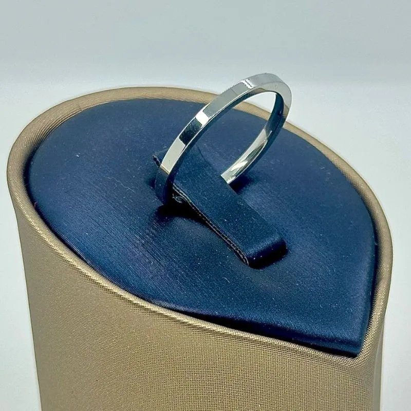 ALIANÇA QUADRADA FINA 2MM AÇO 316L AS1897