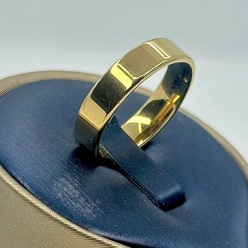 ALIANÇA QUADRADA LISA 6MM AÇO 316L AOS1904