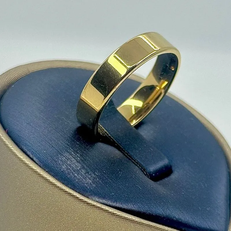 ALIANÇA QUADRADA LISA 6MM AÇO 316L AOS1904