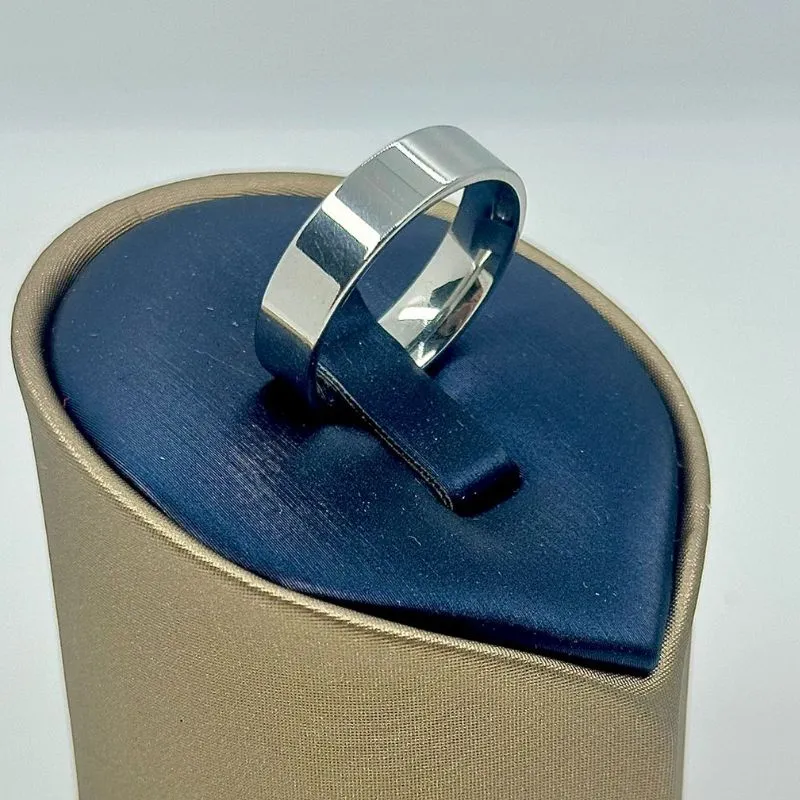 ALIANÇA QUADRADA LISA 6MM AÇO 316L AS1898