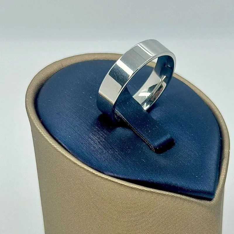 ALIANÇA QUADRADA LISA 6MM AÇO 316L AS1898