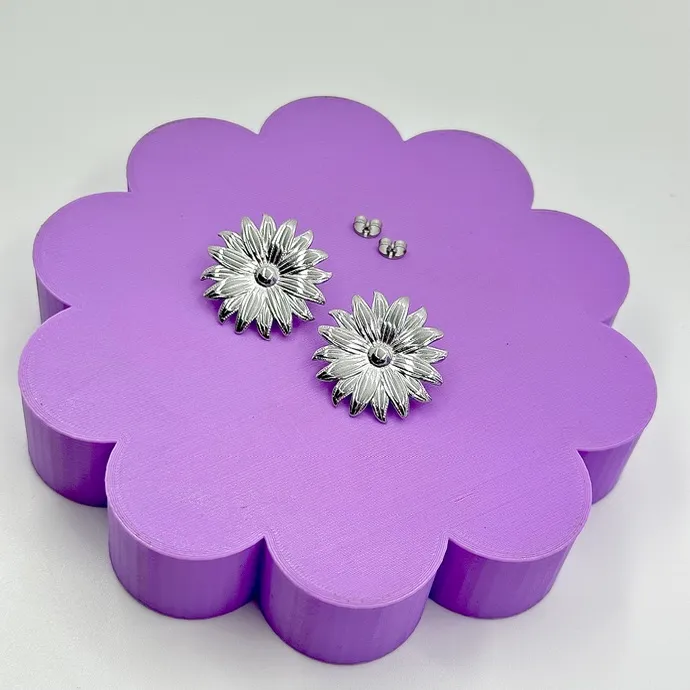 BRINCO MARGARIDA AÇO 316L BS1813