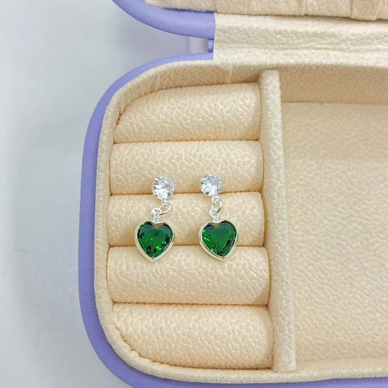 BRINCO PONTO DE LUZ E CORAÇÃO ESMERALDA BP1930