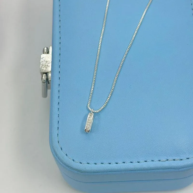 COLAR DISCRETO CRAVEJADO CP2037