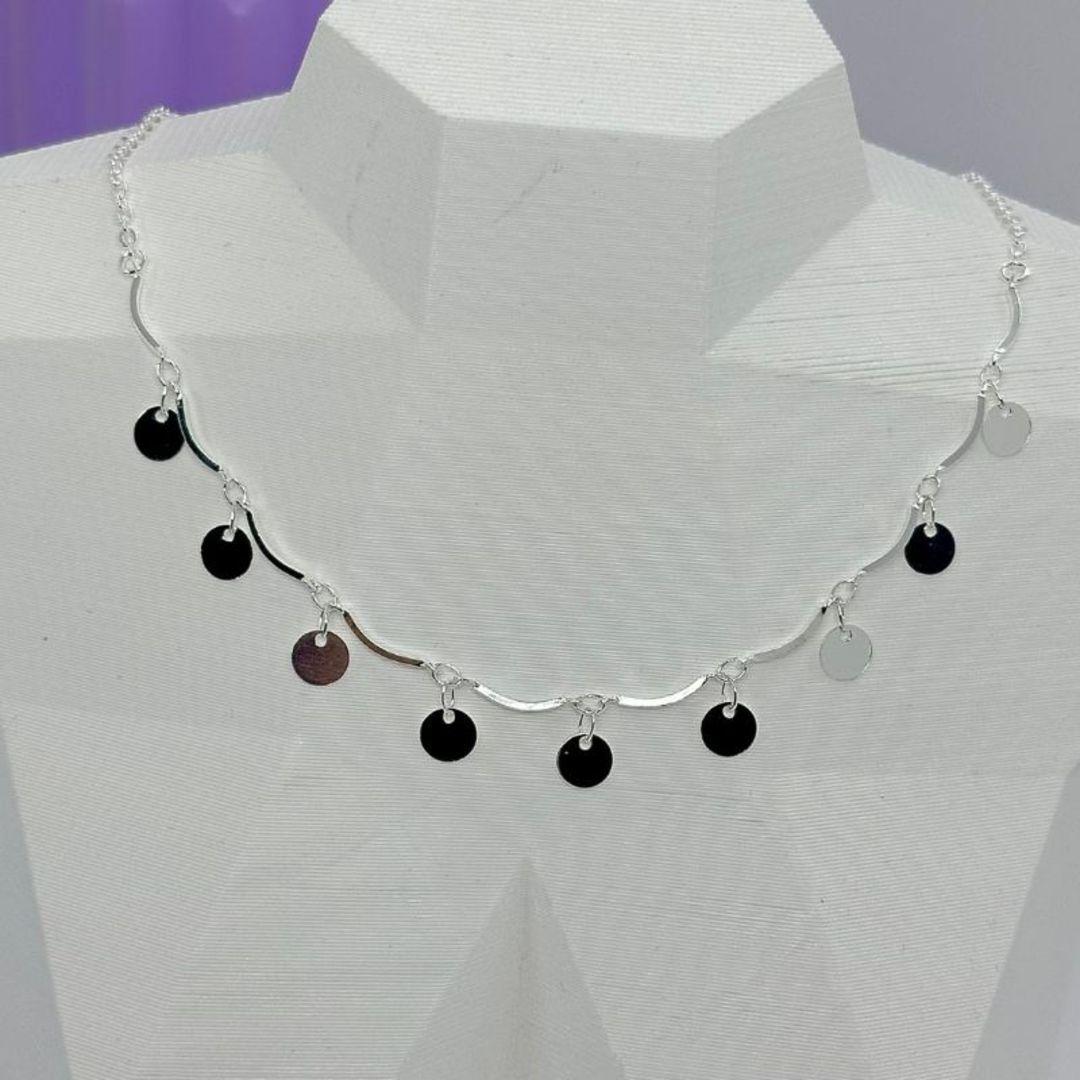 CHOKER BASTÕES COM PLAQUINHAS CP2077